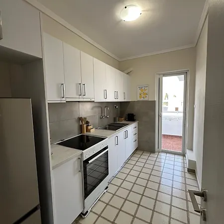 Apartment Urbs & Mare 8 *